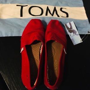 RED Tom shoes